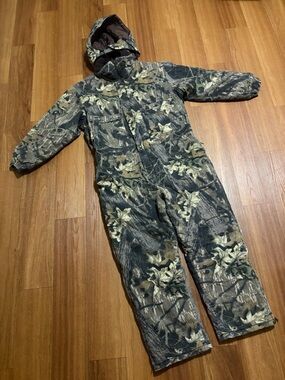 Cabela's Outdoor Gear Full Coverall Camo Print Hooded Warm EUC Size Large